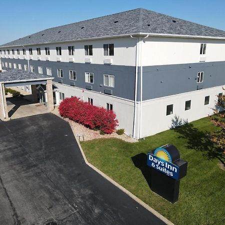 Days Inn & Suites By Wyndham Romeoville Buitenkant foto